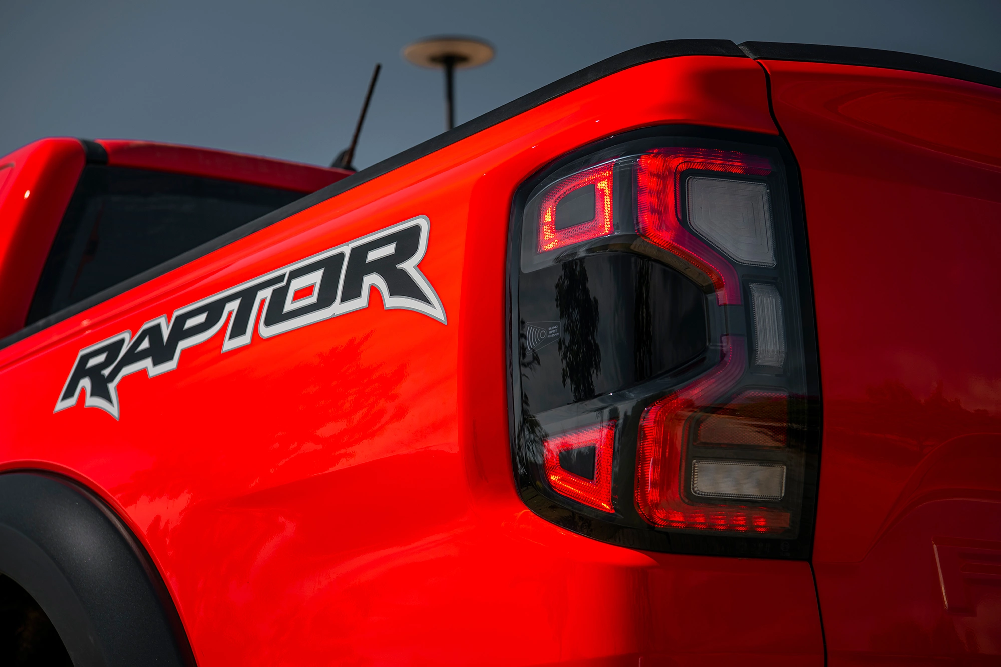 Ford Raptor - Ảnh 9